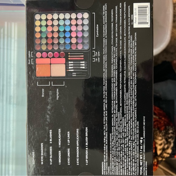 Large Make Up Palette, NEW - Picture 2 of 4